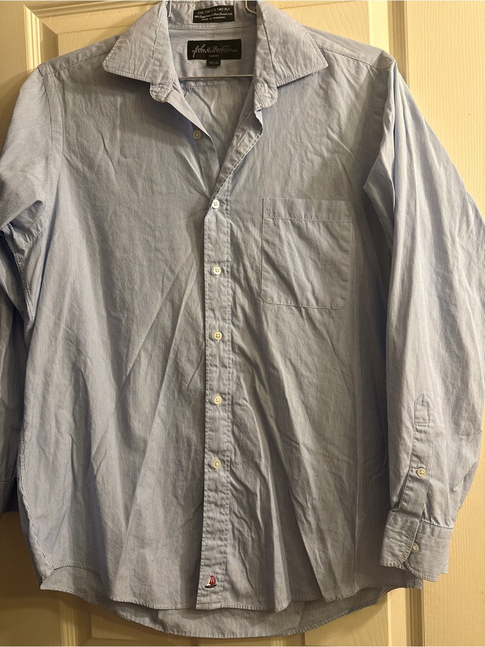 Light Blue Men's Button-Up Shirt